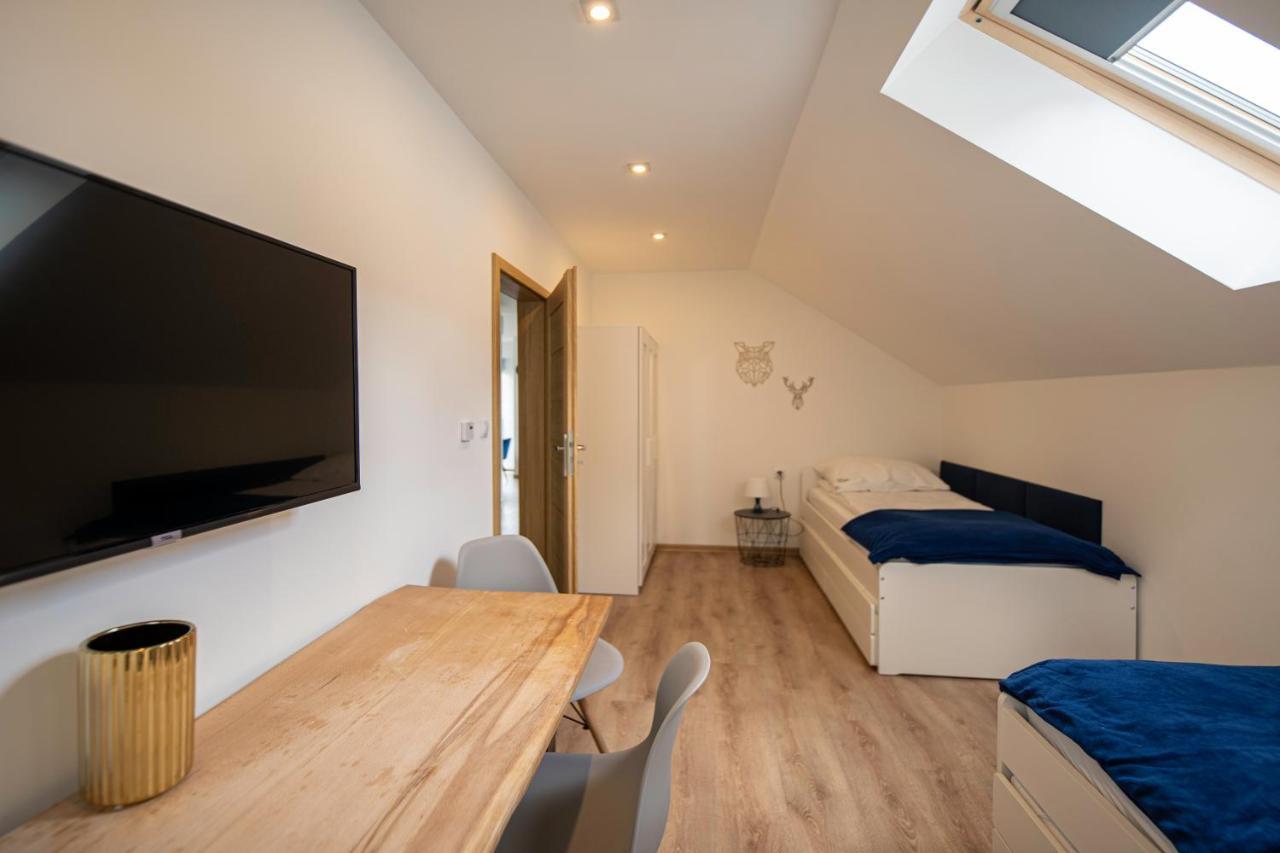 Apartament Na Borach II Spa Щирк Экстерьер фото
